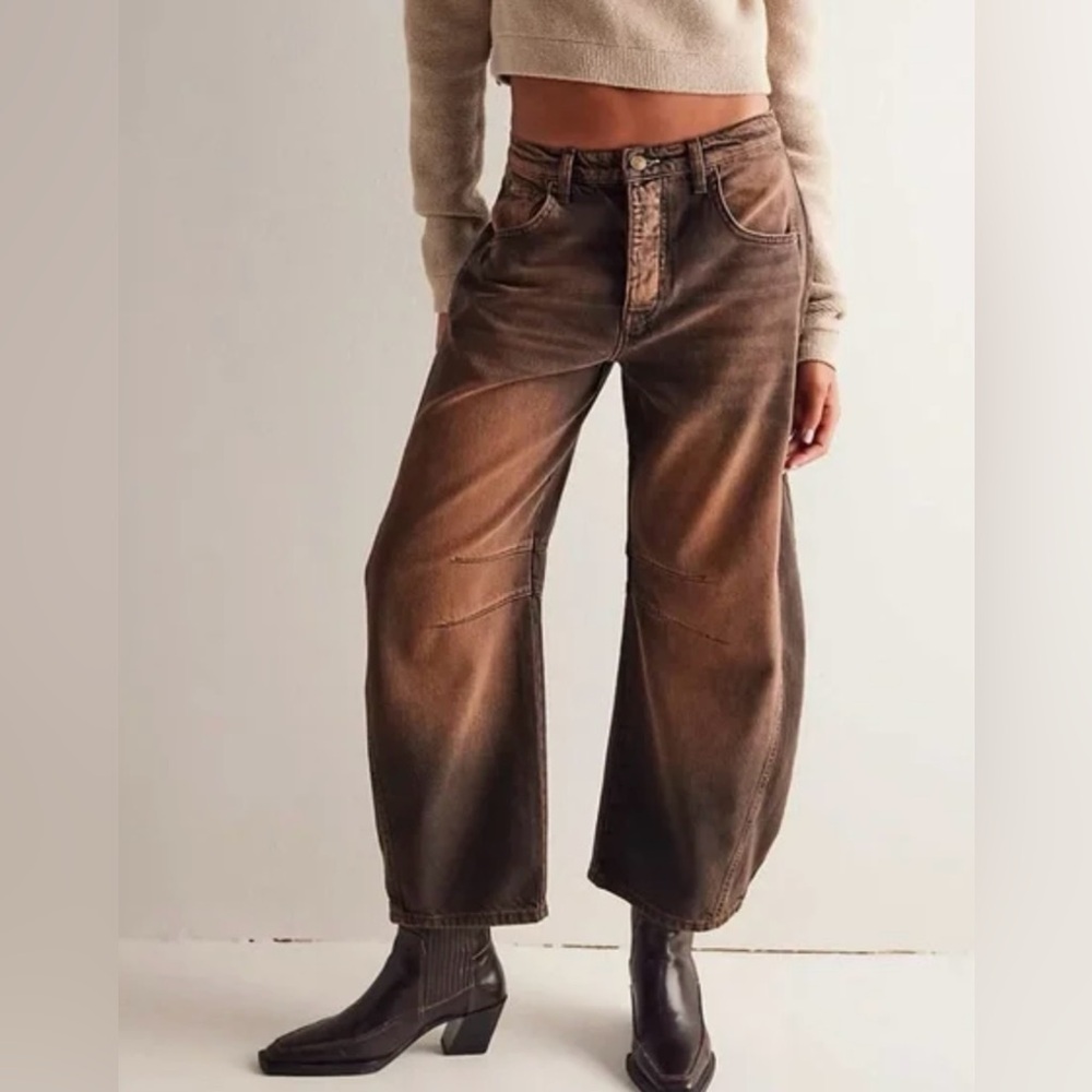 🔥Free People Good Luck Mid-Rise Barrel Jeans In Root Beer We The Free - Picture 13 of 14